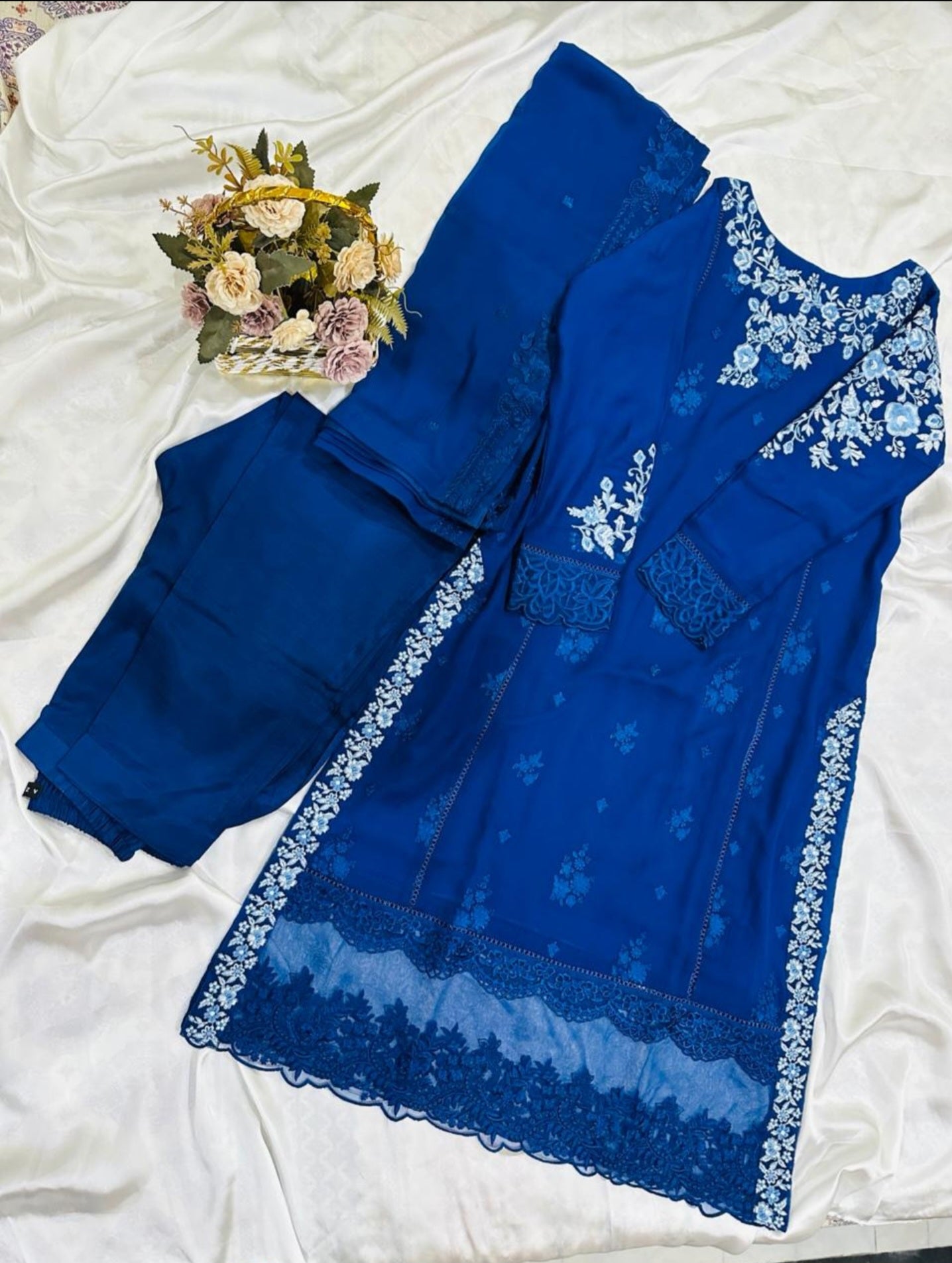 Chiffon Azure suit